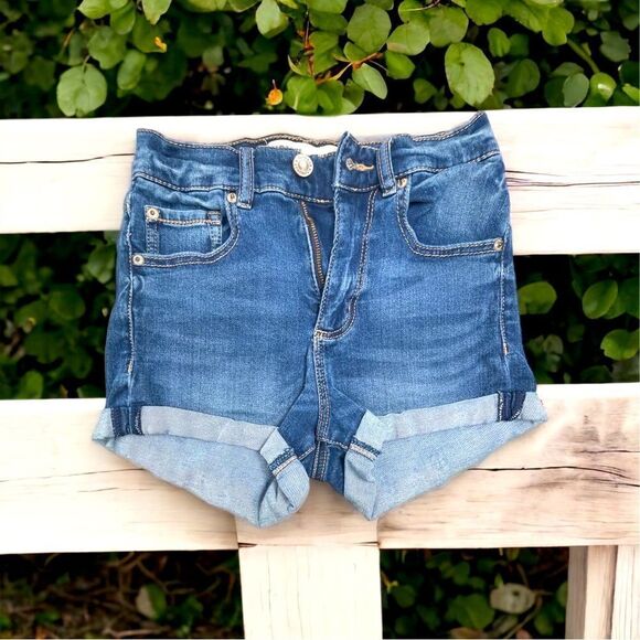 Garage l Retro Hi-rise l Premium Jean Shorts l Medium Denim l Rolled Hem l 00 - Picture 8 of 8